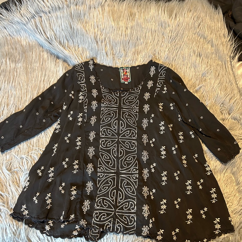 Johnny Was black and white blouse